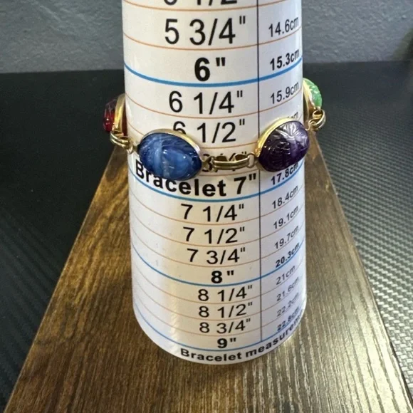 Vintage Scarab Beetle Design Faux Gemstone Oval Bracelet Green Purple Blue Red - Picture 3 of 3